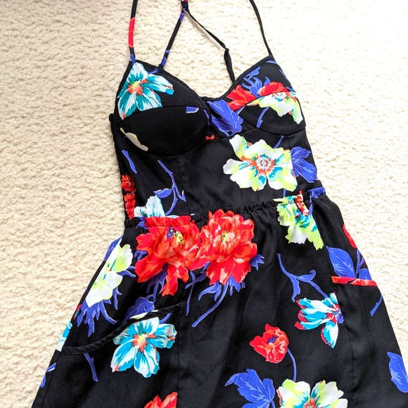 American Eagle Floral Dress - Picture 2 of 9